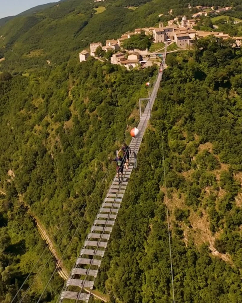 Ponte Tibetano Sellano